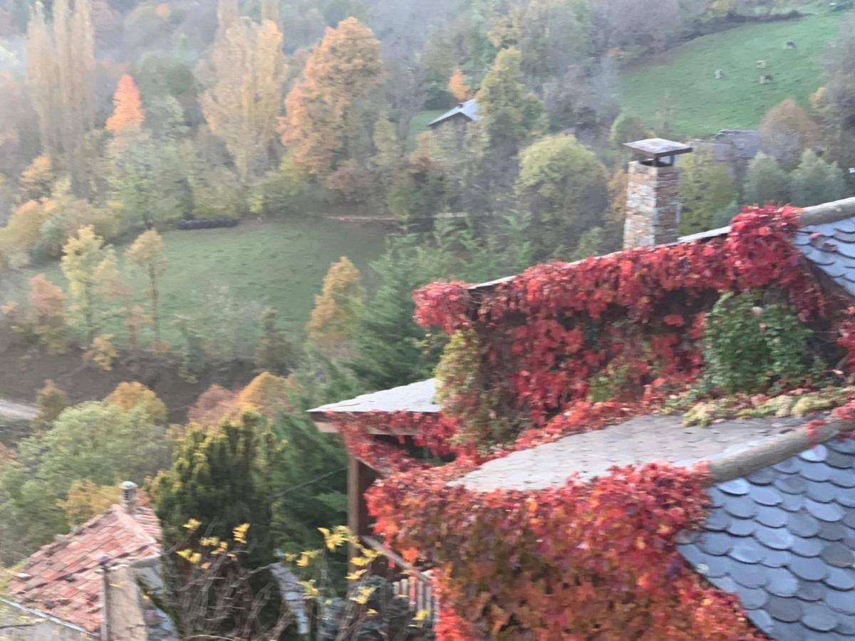 Casa Rural Pirineu Nevà Neva Exterior foto