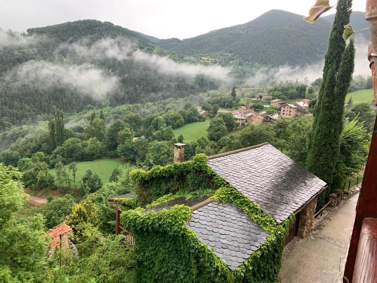 Casa Rural Pirineu Nevà Neva Exterior foto